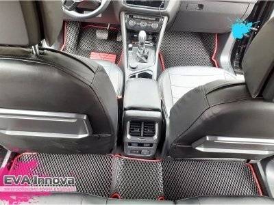 Коврики EVA 3D c бортами для Volkswagen Tiguan 2017 - наст. время