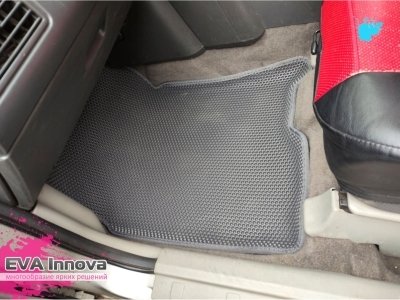 Коврики EVA 3D c бортами для Nissan X-Trail (T30, правый руль) 2001 - 2007